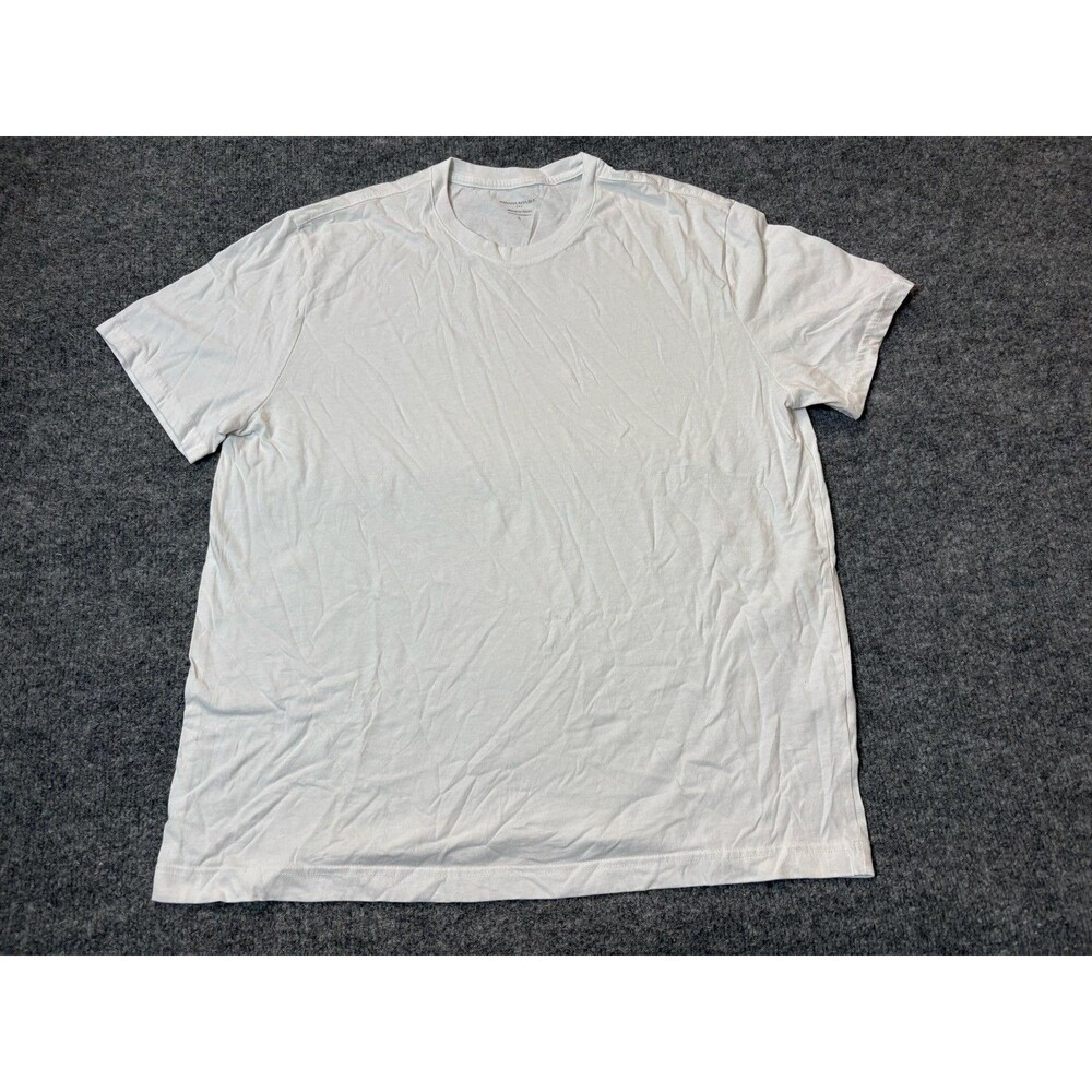 Banana Republic Shirt Mens L White Short Sleeve Premium Wash Tagless Jersey Tee